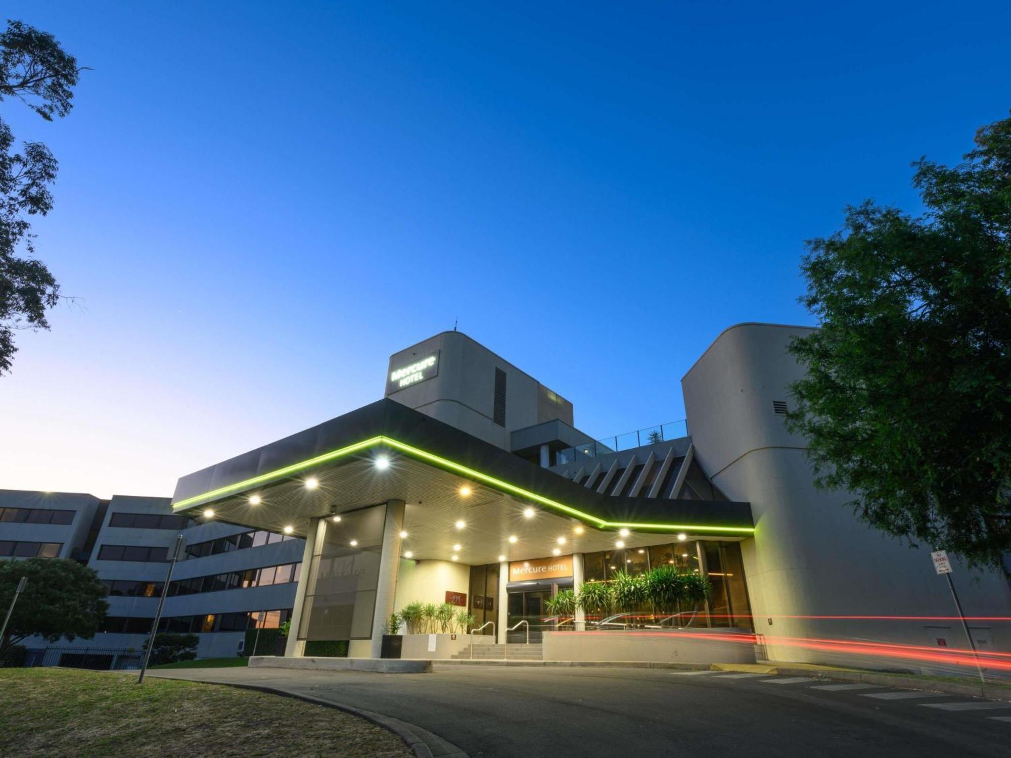 Mercure 4*